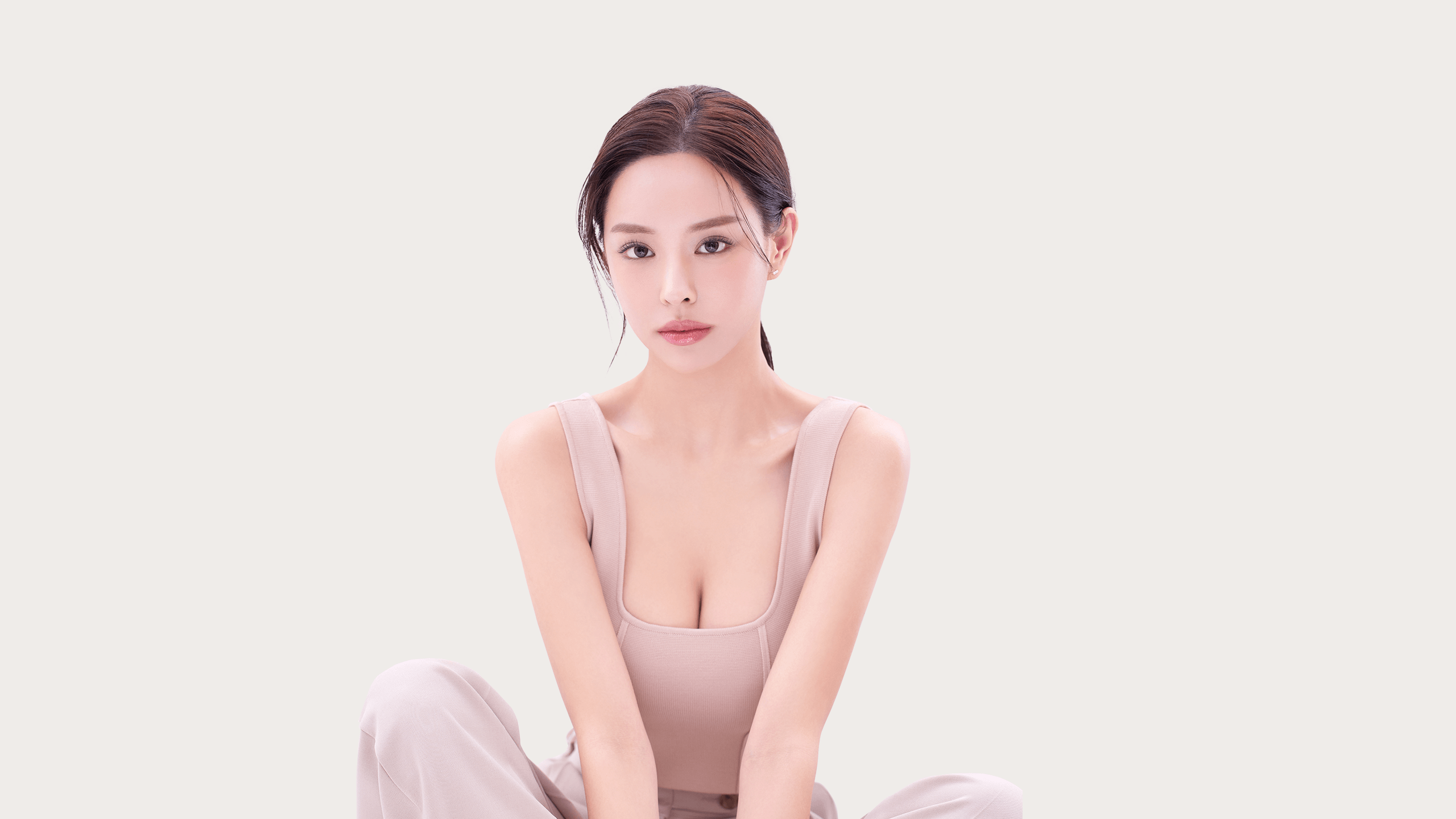 원진 가슴 메인 이미지